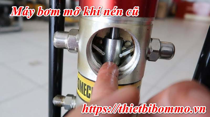 5 Yếu tố cần biết để chọn máy bơm mỡ khí nén cũ