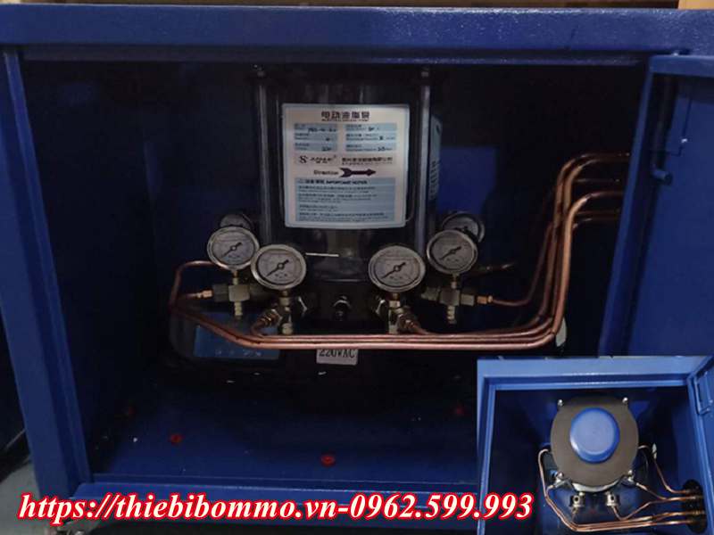 Bán bơm mỡ bằng điện DBS 2 đầu ra chính hãng uy tín nhất 2020