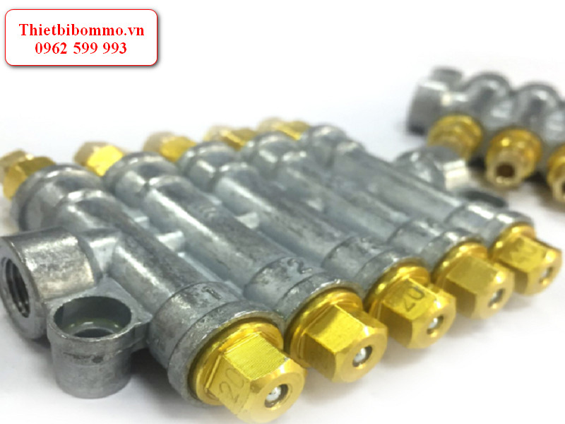 Bộ chia dầu ZLFG 5 đầu ra dành cho hệ thống bôi trơn tự động