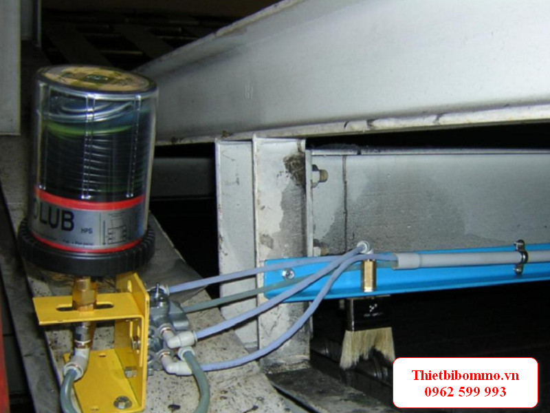 Hệ thống bơm mỡ bôi trơn tự động- Phân loại và 3 Công dụng nổi bật