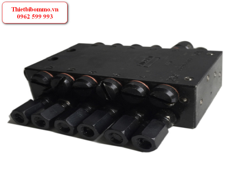 Máy phân phối mỡ tự động SSV12 cho hệ thống bôi trơn tập trung